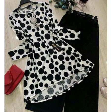 Fashionable women Top and Bottom set
