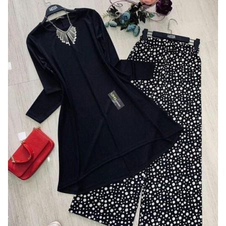 Fashionable women Top and Bottom set
