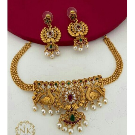 Twinkling women Necklace 