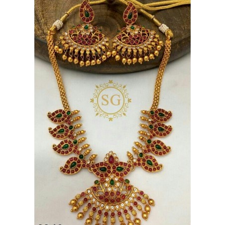 Exclusive Necklace Set