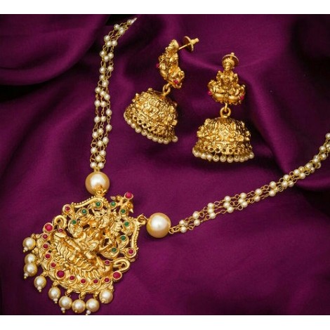 Temple Women Jewellery Set