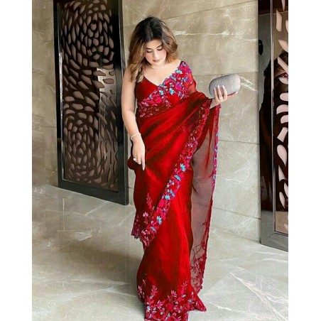 Ensemble Saree