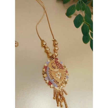 Graceful women Chain