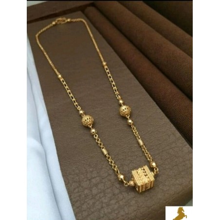 Twinkling women's chsin