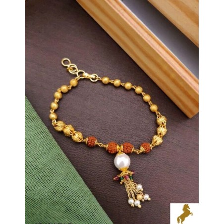 Faminine unique Bracelet