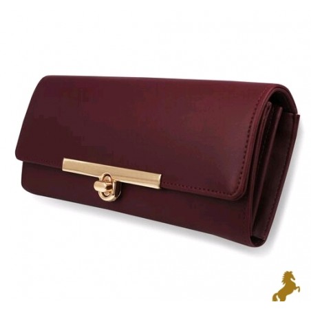 Stylish women's clutches