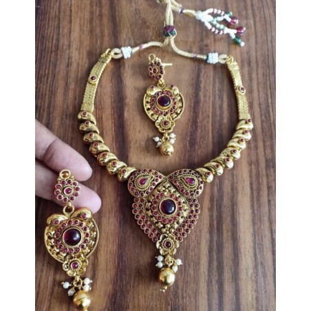 Glittering Jewellery Set